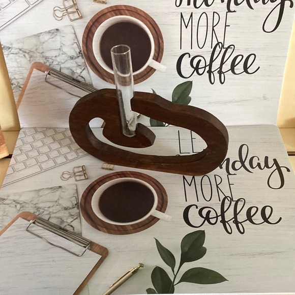 NEW HANDCRAFTED WOOD UNIQUE PLANTER OR Decorative piece by piperpond furniture - Picture 4 of 9